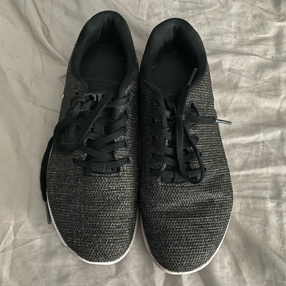 nobull sneaker - Picture 3 of 5